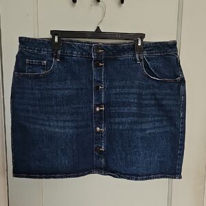 Old Navy Denim Button-Front Mini Skirt- 18